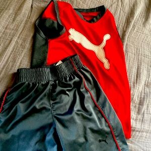 Shorts with matching shirt for sports events